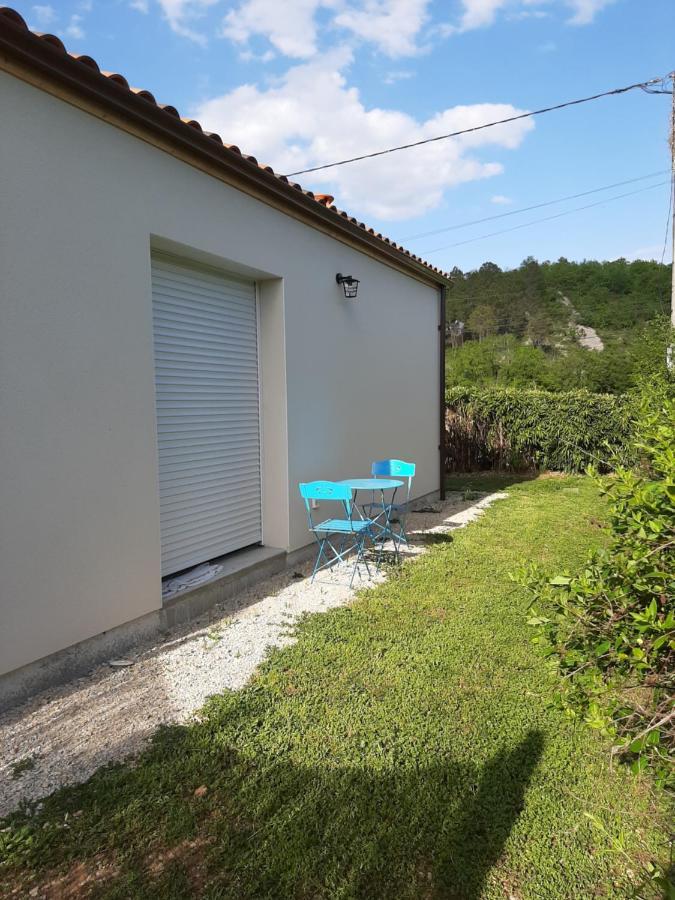 Petite Maison De Campagne Calamane Extérieur photo