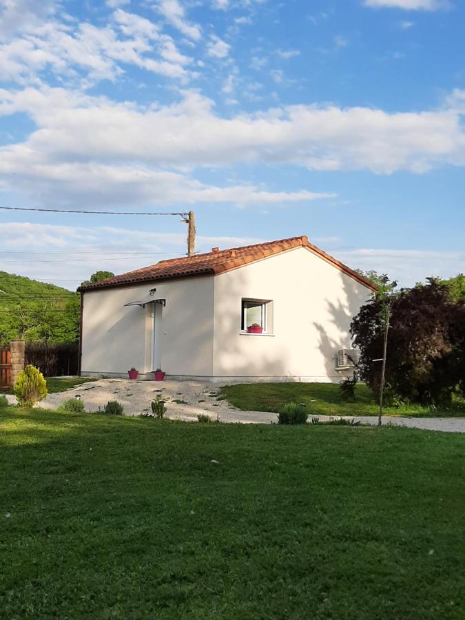 Petite Maison De Campagne Calamane Extérieur photo